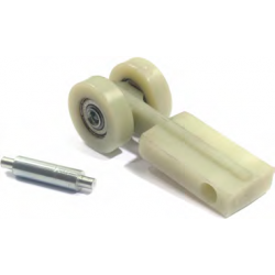 Upper roll with bolt
